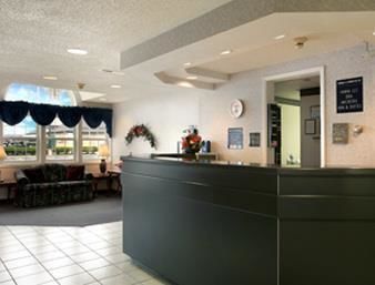 Microtel & By Wyndham Hotel 2*